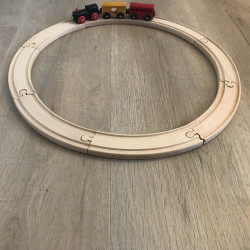 Houten treinbaan.