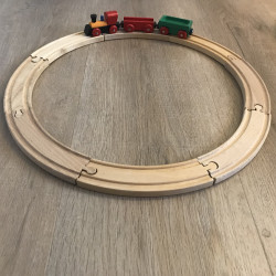 Houten treinbaan.