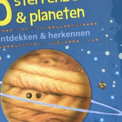 50 sterrenbeelden en planeten.