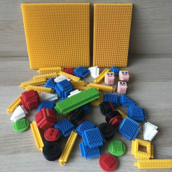 Clippo / Nopper. 56 stuks.