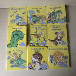 Dino’s : 9 hardkartonnen boekjes.