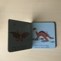 Dino’s : 9 hardkartonnen boekjes.