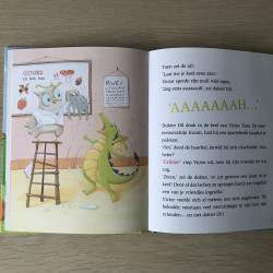 Voorleespret met oma en opa.