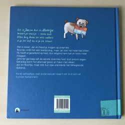 Jan en Noortje op zwemles