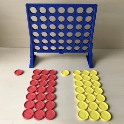 4 op ‘n rij. / Vier op een rij