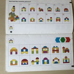 Mini Loco boekje : Sesamstraat, Bert, Ernie en al hun vrienden 1. Leeftijd 4-6 jaar.