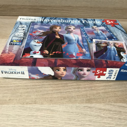 Frozen puzzel. 3 x 49 stukjes