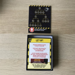 999 Games: Pocket escape room. Black-out in Tokio