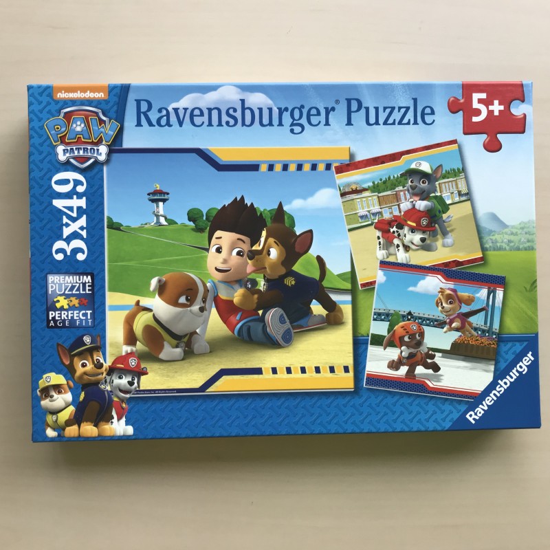 Paw Patrol puzzel.  3 x 49 stukjes