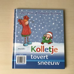 Kolletje :  2-in-1 Kolletje tovert een zak met pakjes. Kolletje tovert sneeuw.