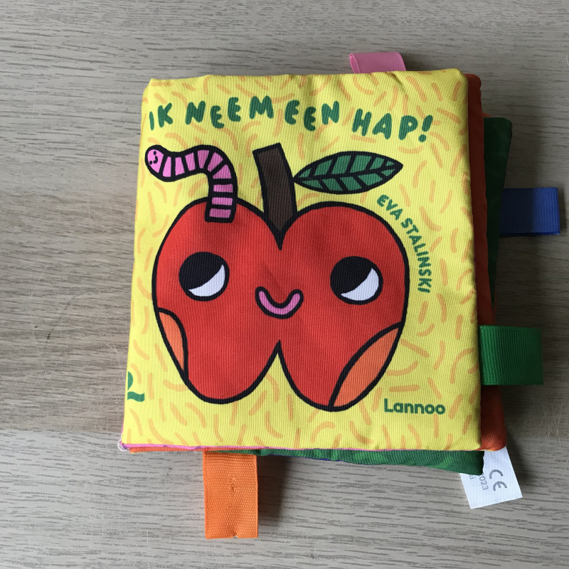 Knisperboekje: ik neem een hap!