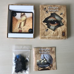 999 Games : Vliegen vangen.