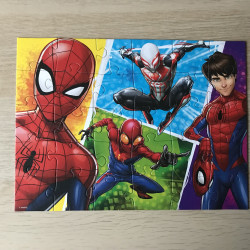 Spider-Man ( Spiderman) puzzel 30 stukjes