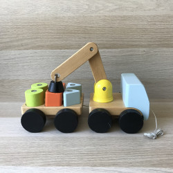 Ikea : Houten auto met magnetische blokken op aanhanger