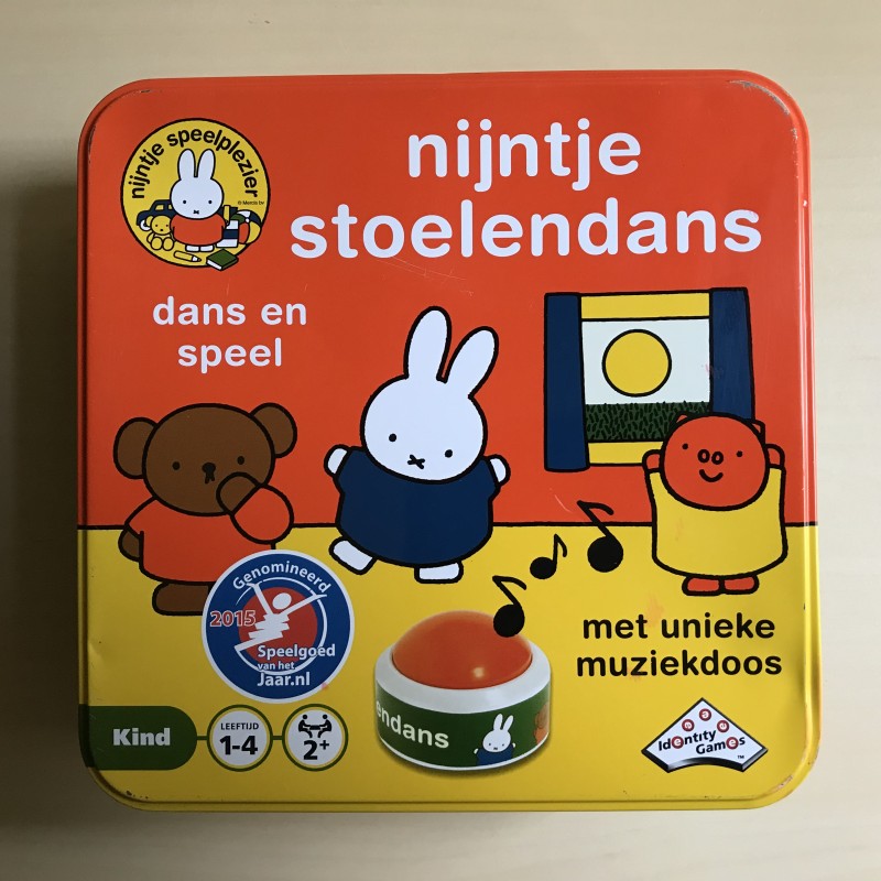 Nijntje : Nijntje stoelendans.