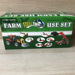 Tractor. Nieuw, folie beschadigd
