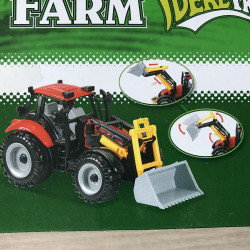 Tractor. Nieuw, folie beschadigd