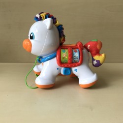 Baby Clementoni: Paardje met muziek.
