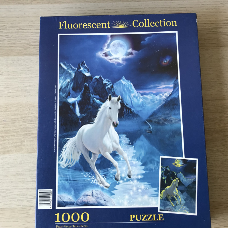 Paard :  Fluoriserend. 1000 stukjes.