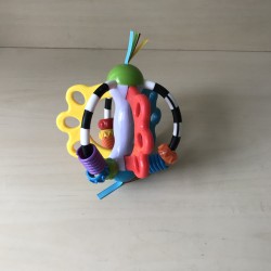 Playgro explore-a-ball.