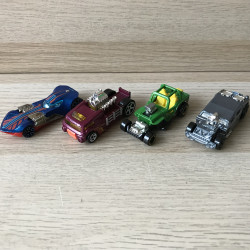 4 Hotwheels : 4 snelle autootjes