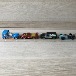 4 Hotwheels : 4 snelle autootjes