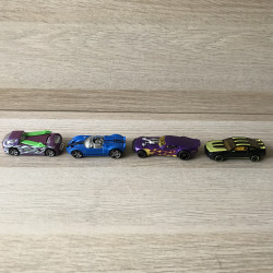 4 Hotwheels : 4 snelle autootjes