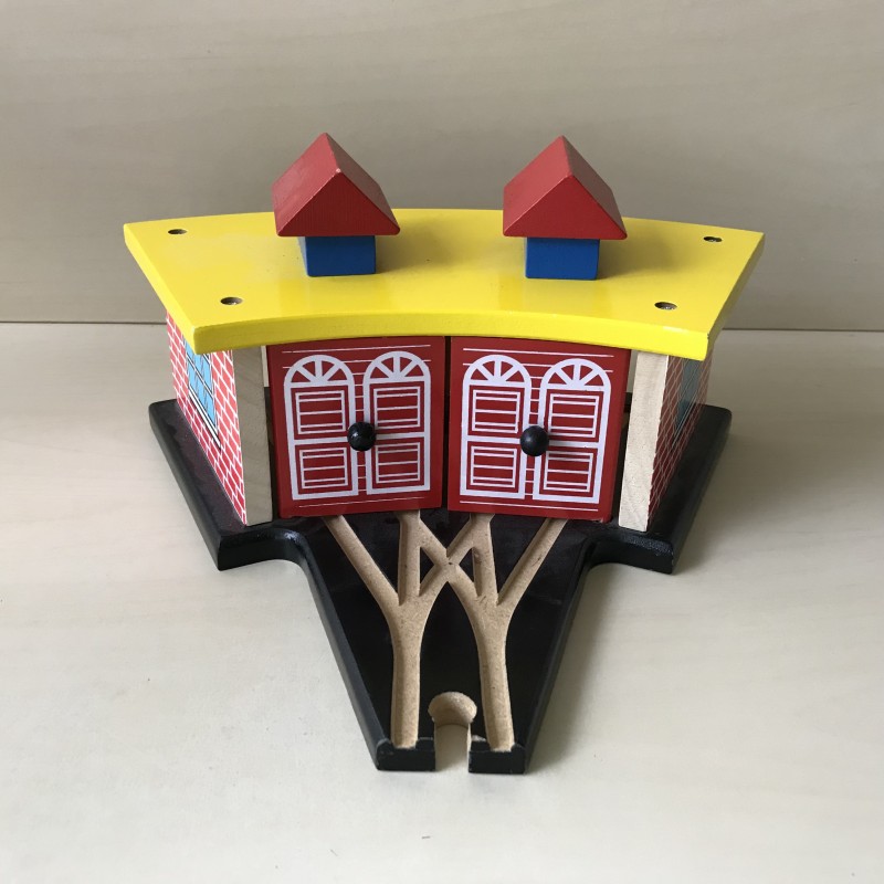Remise voor Houten treinbaan