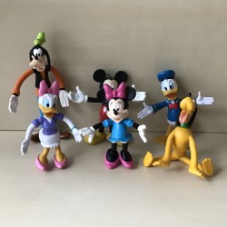 Disney : Mickey, Minnie Mouse, Pluto, Goofy, Donald en  Katrien Duck.