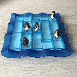 Smartgames : Penguins ( Pinguïns ) on ice.