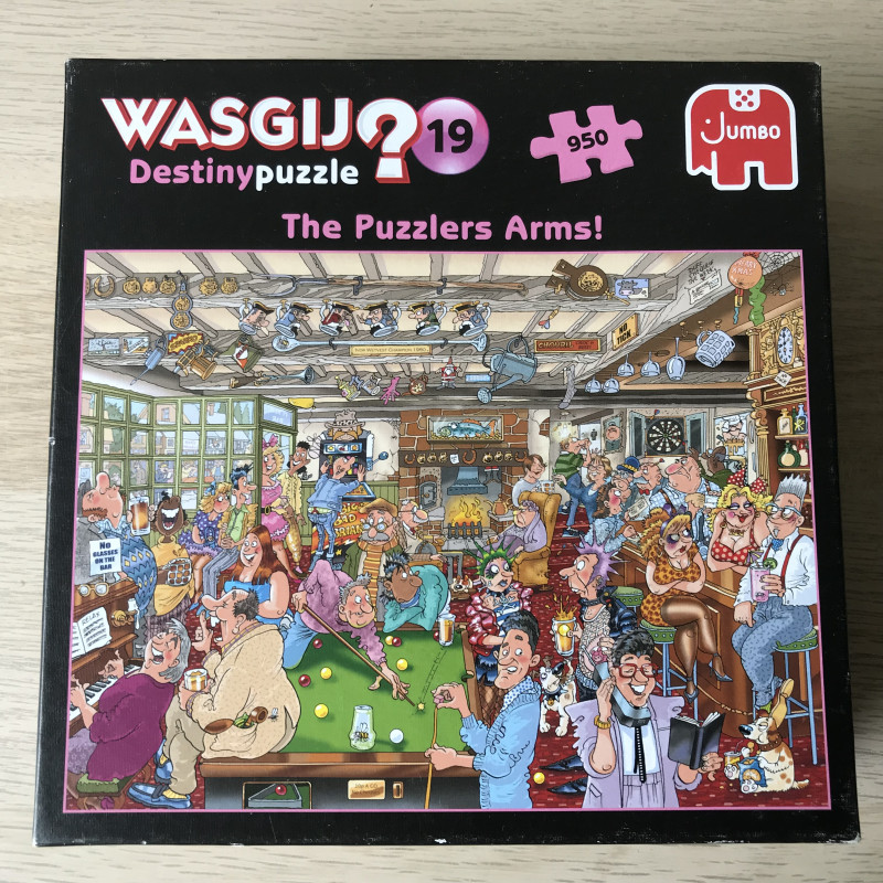 Wasgij : Destiny puzzel nummer 19. Café de puzzelhoek . 950 stukjes
