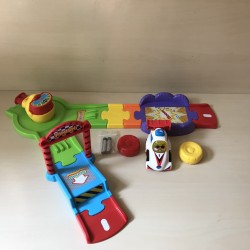 VTech Toet Toet : Lanceerbaan Deluxe met Ronnie raceauto
