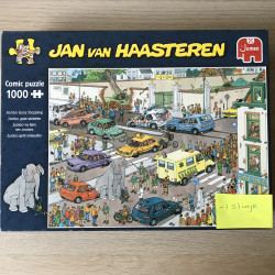 -1 stukje. Jan van Haasteren : Jumbo gaat winkelen . 1000 stukjes.