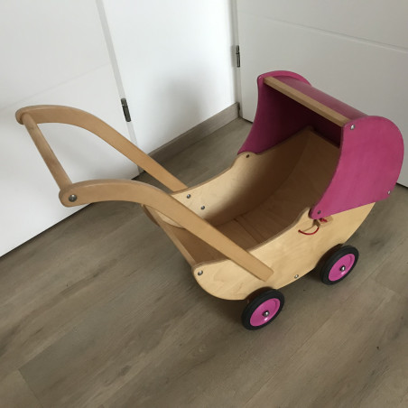 Van Dijk Toys : Houten poppenwagen.