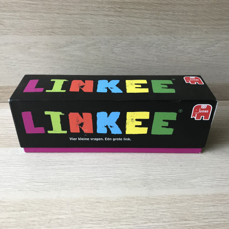 Linkee. Vier kleine vragen. Eén grote link.