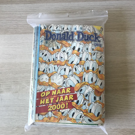 Donald Duck :  Bijna complete jaargang 1999. weekblad  50 stuks