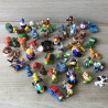 50 poppetjes en andere speeltjes. Set 1