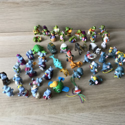 50 poppetjes en andere speeltjes. Set 5