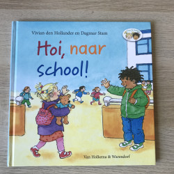 Vivian den Hollander : Hoi, naar school!