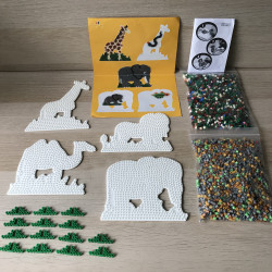 Hama strijkkralen. Safari