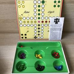 Mens erger je niet!