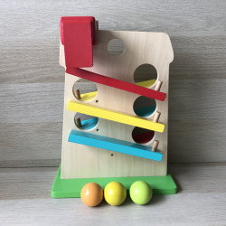 Ballenbaan, Roetsjbaan met  ballen en belletje