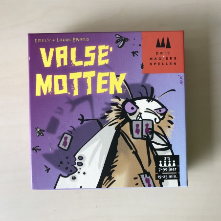 Valse motten. Nieuw