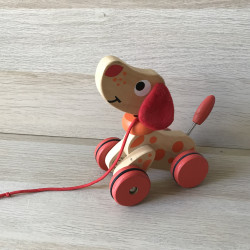 Jouéco houten wiebelhond.