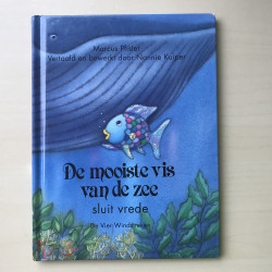 De mooiste vis van de zee sluit vrede.