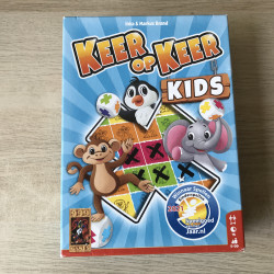 999 Games : Keer op keer. Kids.