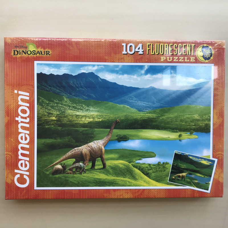 Dinosaurus : Nieuw. 104 stukjes.