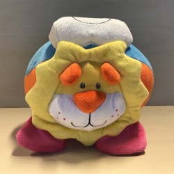 Pluche dierenbal met 4 gezichten en rammelaar.