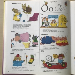 Richard Scarry’s : eerste groot woorden boek