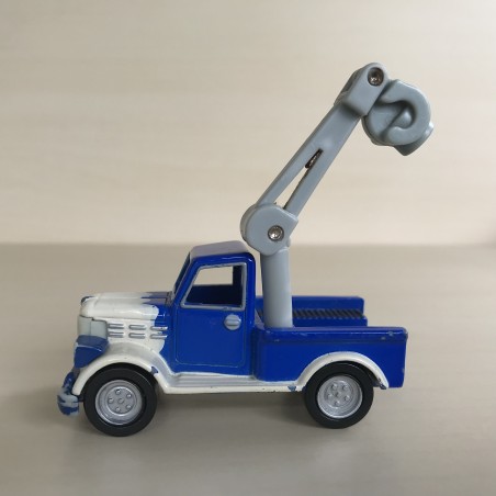 Bob de Bouwer : TA Dodge, metaal. Dak is 3,5 cm. hoog.